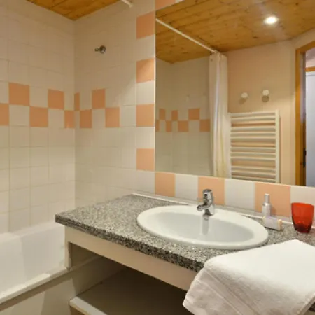 Apartment Diamant - Divisible De 26m² Au Pied Des Pistes Mae-3114 *